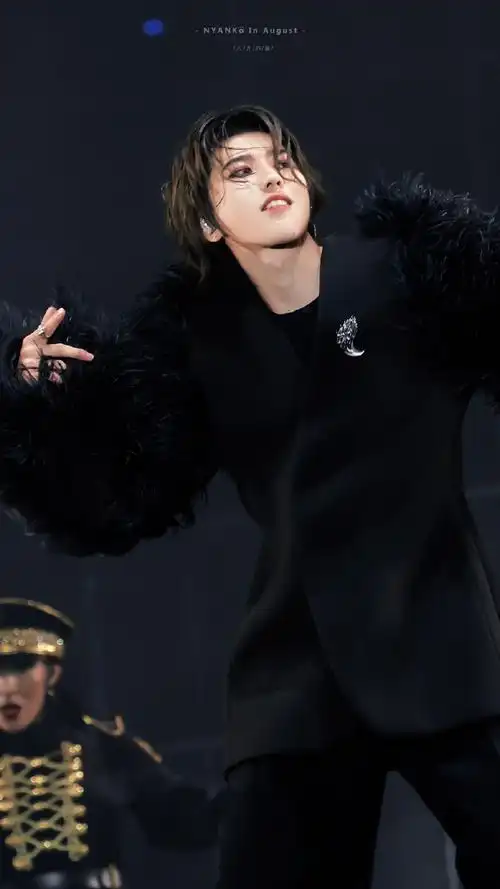 蔡徐坤吉隆坡演唱会#02#蔡徐坤新歌spotlight#高清18p &