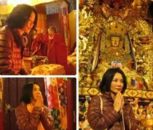 王菲 趴在地上礼佛,没有一点明星架子,王菲心地善良