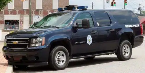 一台自带衣帽间的suv林肯想用它给特斯拉们上一课