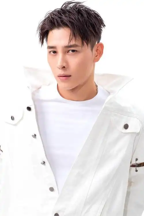 洪尧_演员_作品_个人资料_简历_生日_经历_留言 - 酷乐米