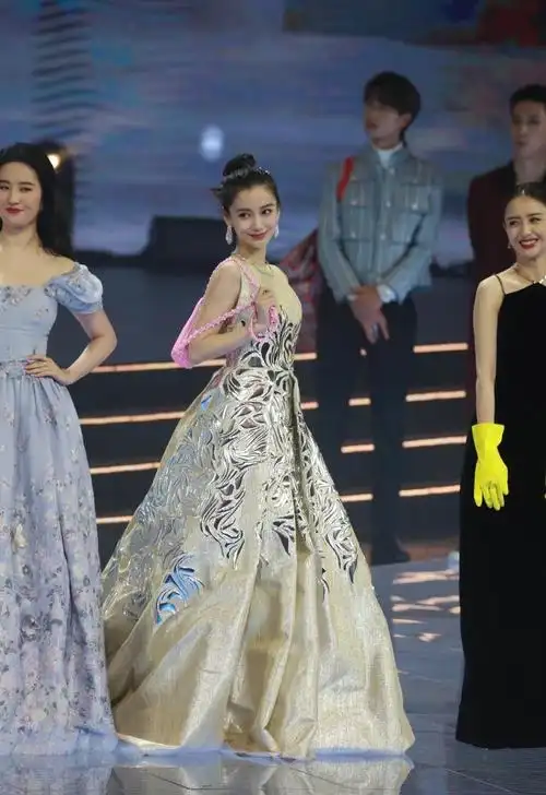 杨幂刘亦菲angelababy85花真的各个惊艳