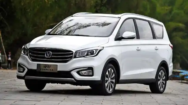 长安凌轩参数报价图 全新七座mpv凌轩6.79万元起