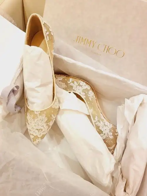 jimmychoo蕾丝鞋