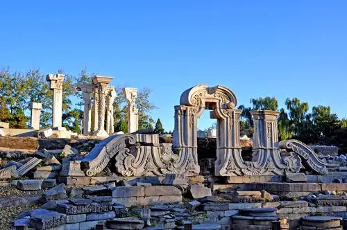 12-11 14:00 圆明园遗址西洋楼是圆明园遗址公园的一座园中园景区