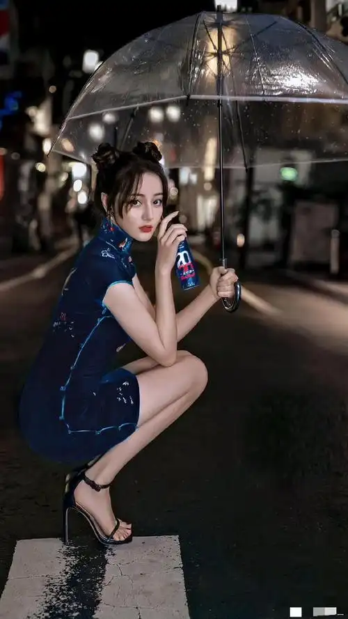 迪丽热巴旗袍造型曝光,身材绝了!