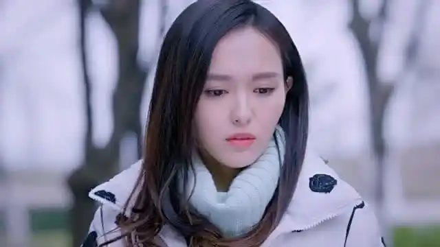 克拉恋人:钻石项链被偷?米朵竟还帮着思源说话,心疼高雯三秒