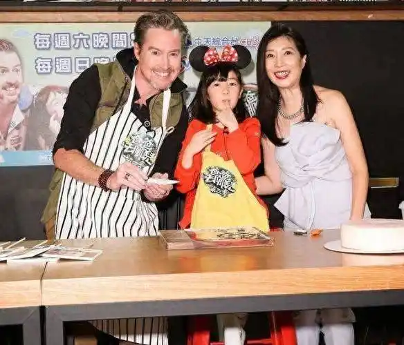 吴京谢楠才是真爱,孩子只是意外_女儿_儿子_那英跟