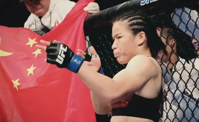 对面张伟丽比起乔安娜跟强手过招更爽