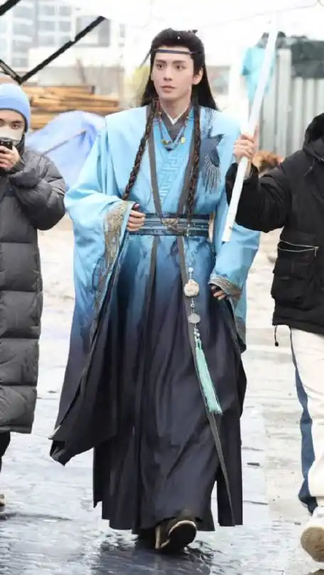 毕雯珺春花厌越秦