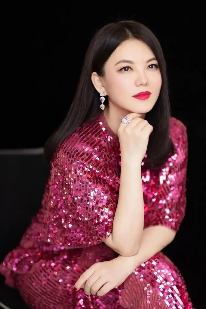 李湘为什么那么有钱她的有钱程度超乎想象