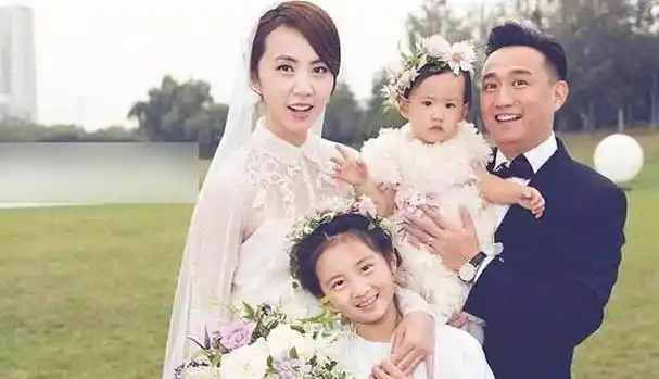 原创曾经的文艺青年黄磊的徐志摩情劫如今的油腻大叔人生赢家