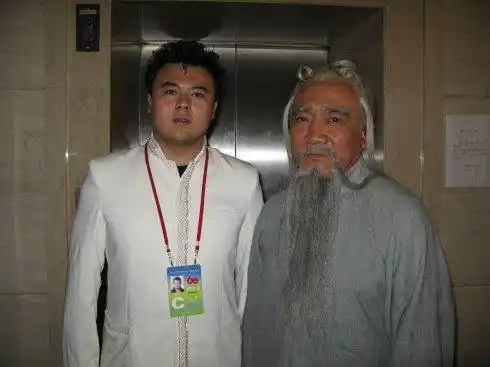 原创如今47岁的杨钰莹网传结婚网友歌迷们还纷纷送祝福