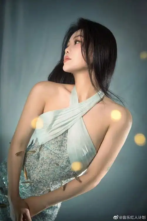 袁娅维回应被认错##袁娅维说这不是tiaray嘛