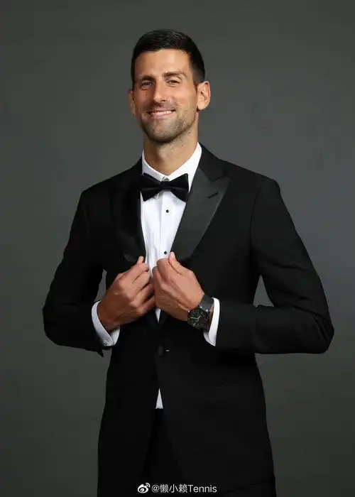 费德勒纳达尔德约科维奇穆雷拍摄西装照