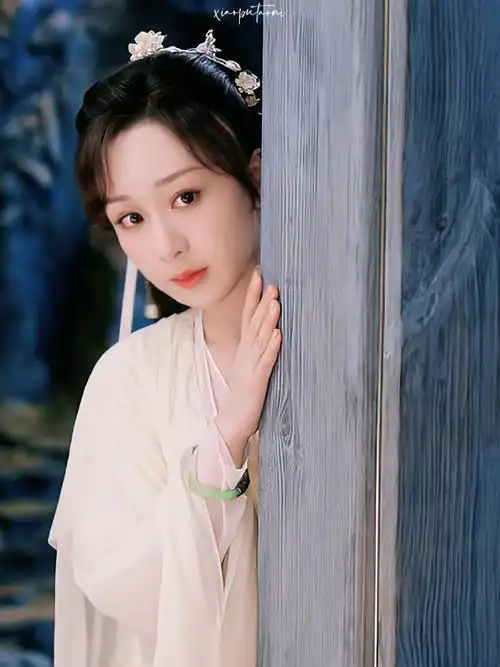 电视剧版沉香如屑超话#杨紫颜淡##杨紫颜淡三大美德#更新一波美照,真