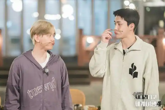 exo超话230904 smcnc_studio推特更新 《exo的爬梯子世界旅行4》剧照