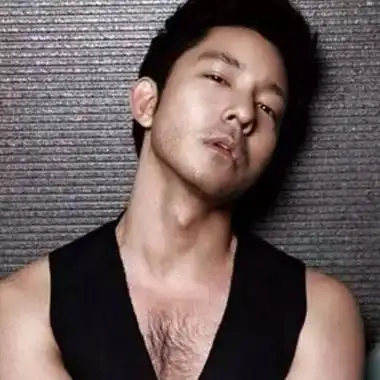 男人胸毛旺盛,是好事还是坏事呢?(男生为什么会有胸毛) - 冷求网