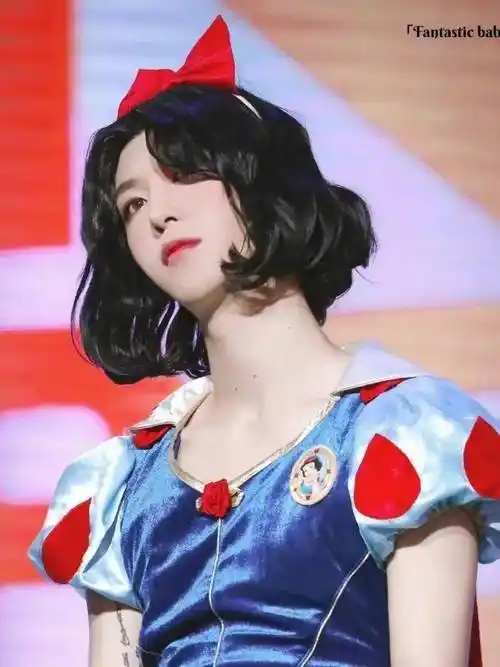 当男明星男扮女装:任嘉伦许凯毫无违和感,直到看到成毅太惊艳_感觉