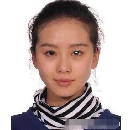 明星证件照:赵丽颖大饼脸,鹿晗变路人,第三位你还能认得出来?_手机网