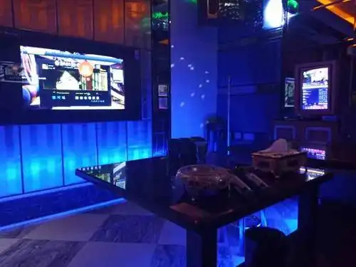 k立方量贩ktv(官窑店)-"环境一般,音响效果还可以,服务态度也是一.