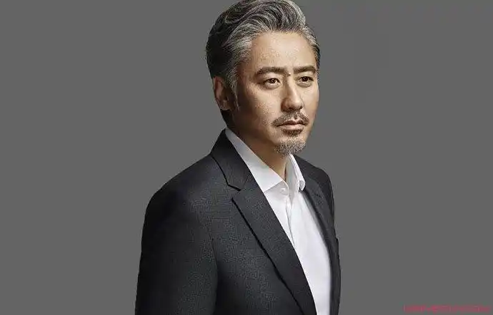 疑吴秀波前女友发文高维那因何发文具体说了什么