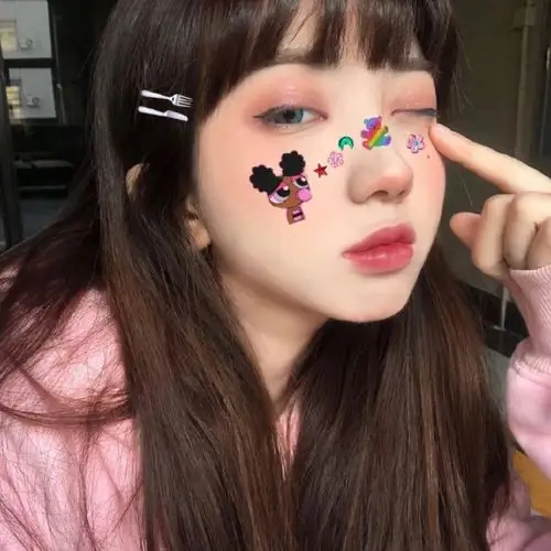 热爱可抵岁月漫长女生头像/可爱头像/欧美头像/闺蜜头像/港风/朋友圈