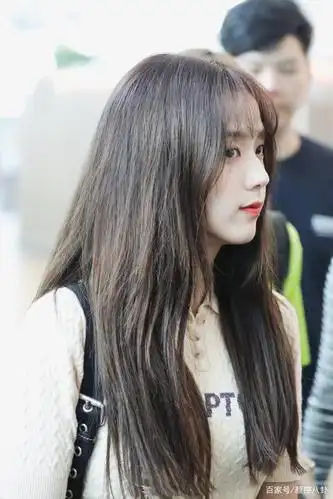 神仙侧颜金智秀,空气刘海就是韩剧女主角