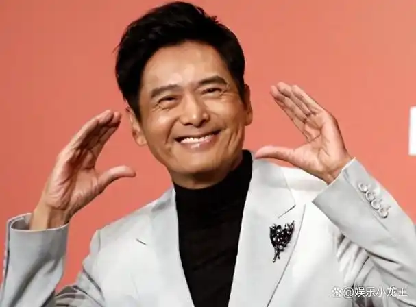 向华强所言非虚!周润发告别影坛,已踏上另一条灿烂人生路!