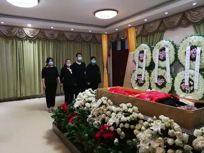王克家先生遗体告别仪式现场