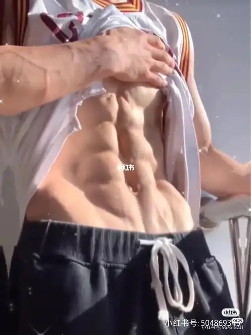 蔡徐坤的腹肌照很棒_蔡徐坤_腹肌_娱乐_明星娱乐资讯