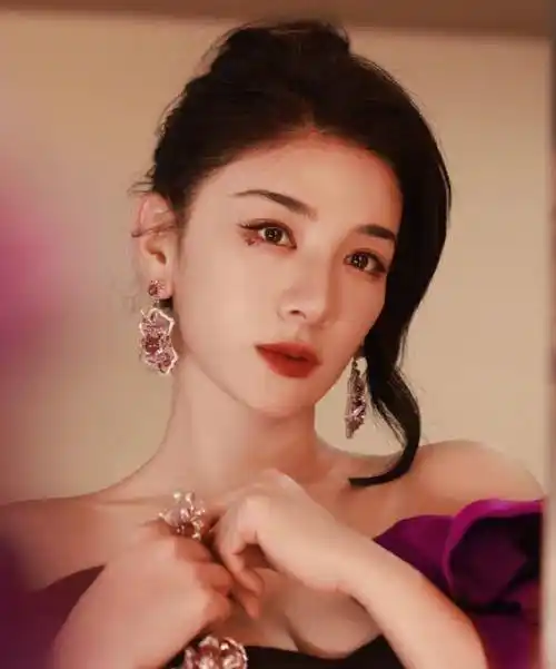 47岁黄奕为瘦身绝食3天!