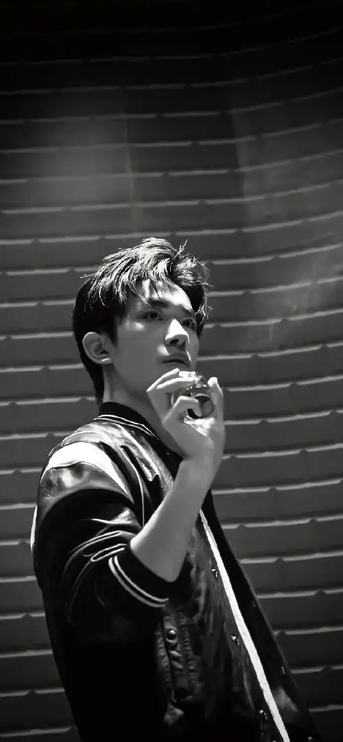 易烊千玺时尚潮流高清手机壁纸