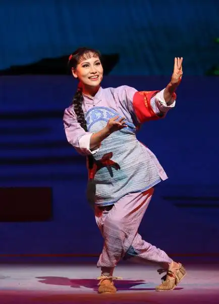 民歌手王相周加盟洪湖赤卫队