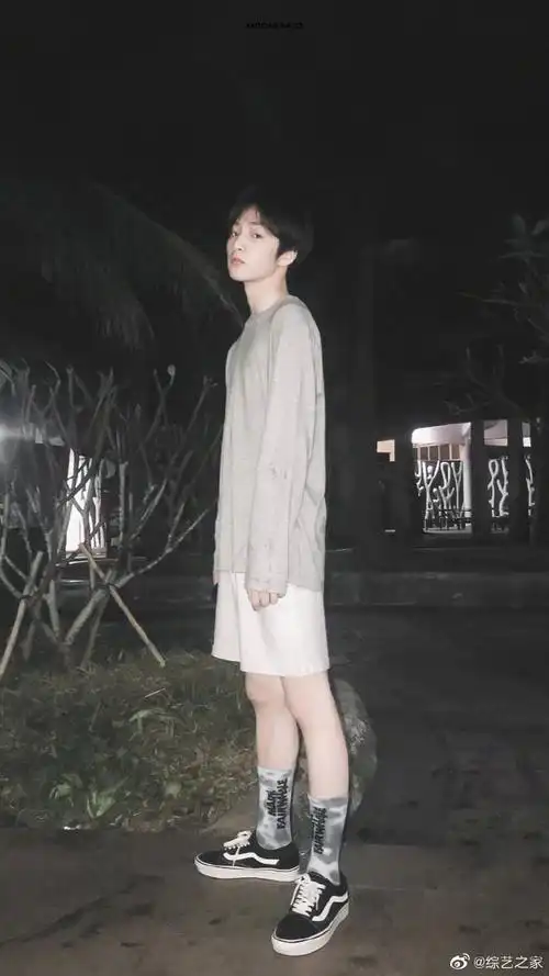 刘耀文 超绝少年气