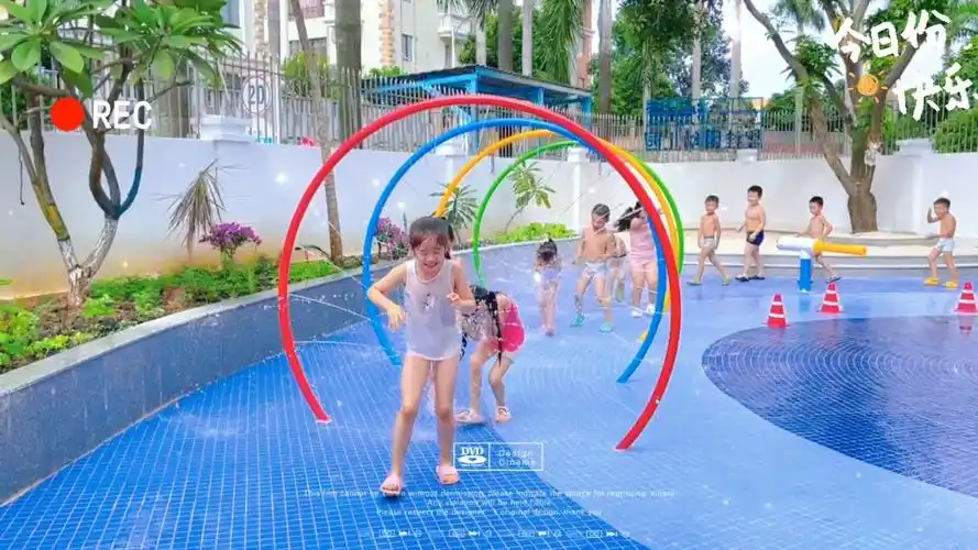 "趣"玩水,乐翻天[转圈][转圈] #幼儿园 #玩水 #怎么高兴怎么玩