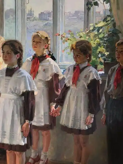 为什么苏联女学生校服并不是女仆装