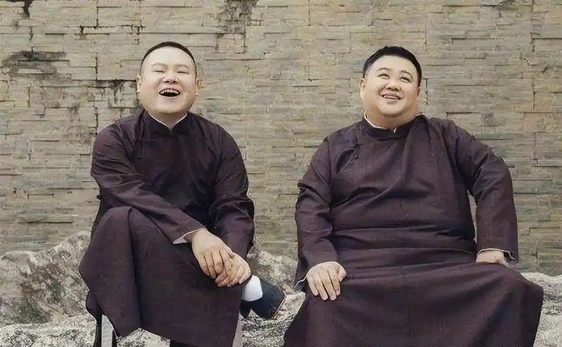 岳云鹏妻子郑敏:对待公婆如亲生父母,因爱支持老公为5个姐姐买房