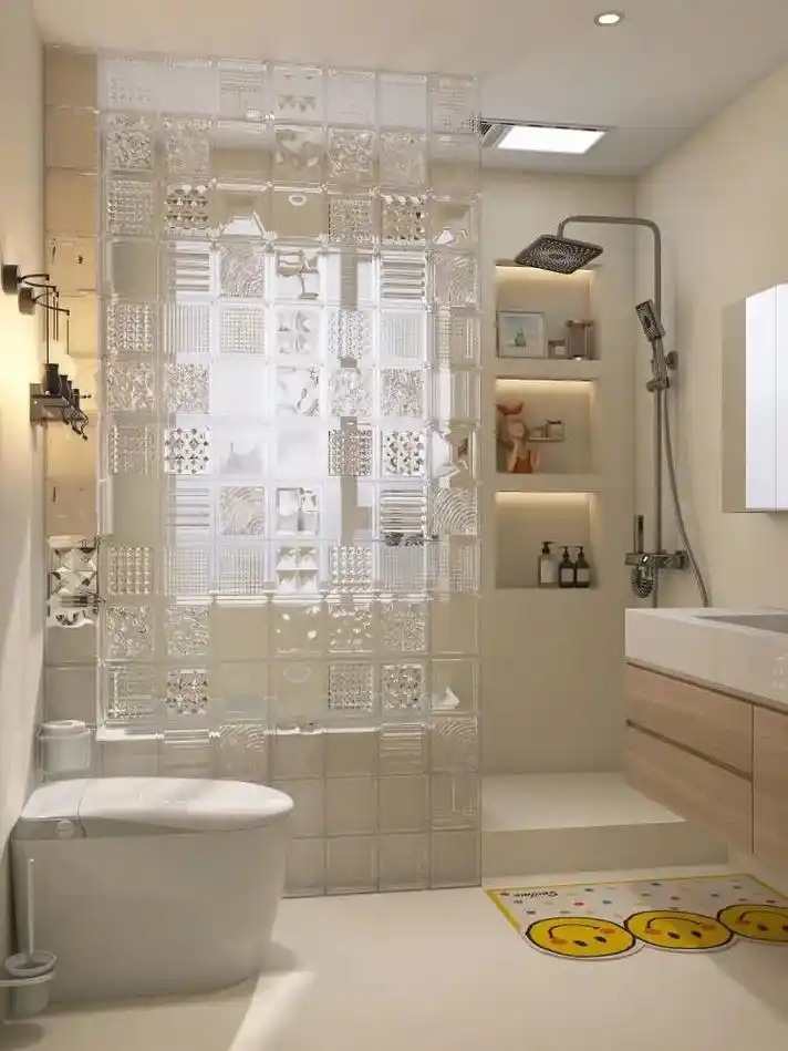 这么好看的浴室我不允许你们没看过!微水泥加朦胧玻璃砖隔断粼 - 抖音