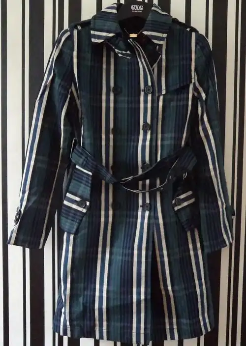 太平鸟女装剪标collection时尚双排扣英伦格子韩版翻领风衣 正品