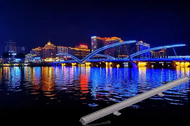 别墅亮化led洗墙灯厂家rgbw外控全彩洗墙灯效果图