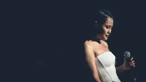 袁娅维:我无所畏惧,我,是歌手