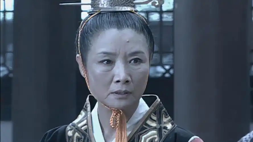 男有焦晃女有吕中不是在吹牛,吕中老师的武则天不像演的