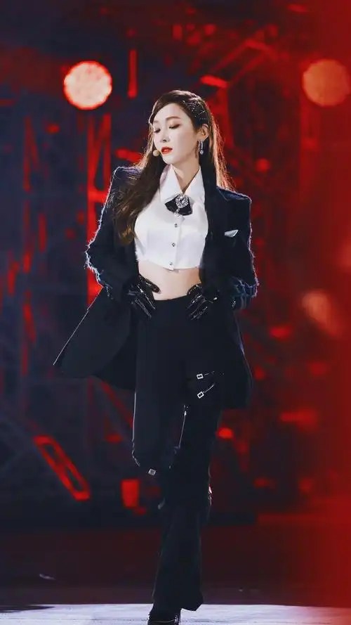 郑秀妍的okay舞台真的太绝了吧 发一组饭拍图……|郑秀妍_新浪新闻