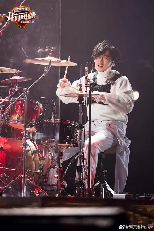 记得来看92#我们的乐队#刘文君超话