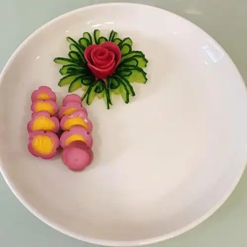 黄瓜摆盘,给餐盘来点小情调