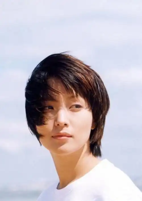 金喜善为《神话》玩穿越 萝莉变仙女