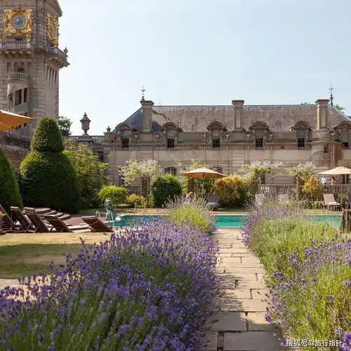 欧洲人心目中八个最有特色的城堡花园