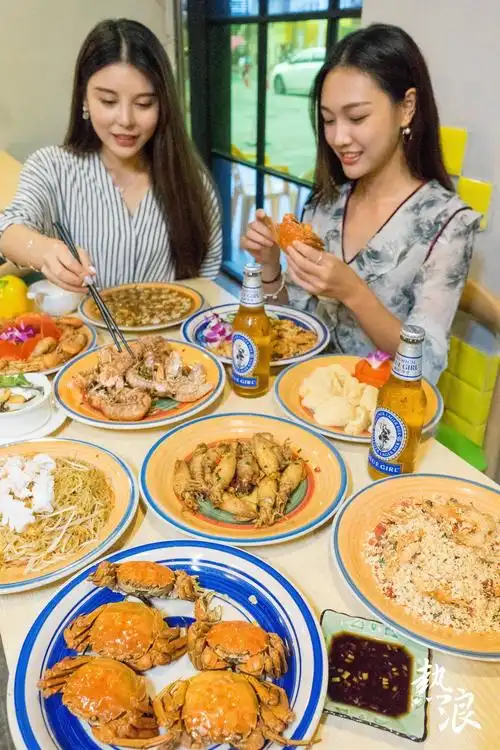 隐藏虎门地标后的一家超文艺宵夜档爆膏大闸蟹皮皮虾全场65折