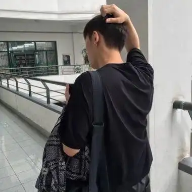 qq头像失落男生失落心情不好的男生