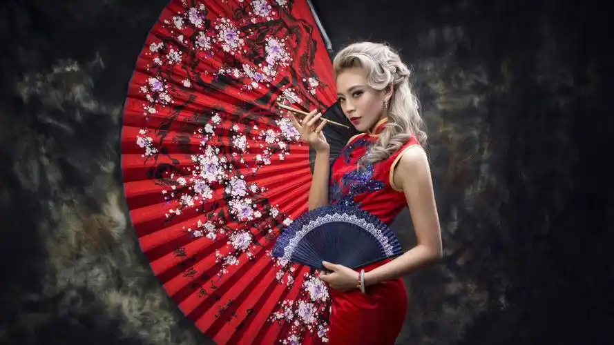 美丽的旗袍美女壁纸